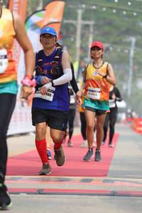 BIB: 088
                            <button type="button" onclick="openModal(8217955)" class="btn btn-primary btn-sm float-right btn-popup" data-toggle="modal" data-target=".modal-high-quality">
                        <i class="fas fa-shopping-cart"></i> Add to Cart
                    </button>
                                            <button type="button" onclick="isThisMe(8217955, true)" class="btn btn-success btn-sm float-right btn-popup btn-isme hidden" data-toggle="tooltip" data-placement="bottom" title="นี่คือรูปของคุณใช่ไหม คลิกที่นี่เพื่อเอาเข้าอัลบั้ม">
                        <i class="fas fa-plus"></i> Add to album
                    </button>
                    <button type="button" onclick="isThisMe(8217955, false)" class="btn btn-warning btn-sm float-right btn-popup btn-isnotme hidden">
                        <i class="fas fa-ban"></i> Remove from album
                    </button>